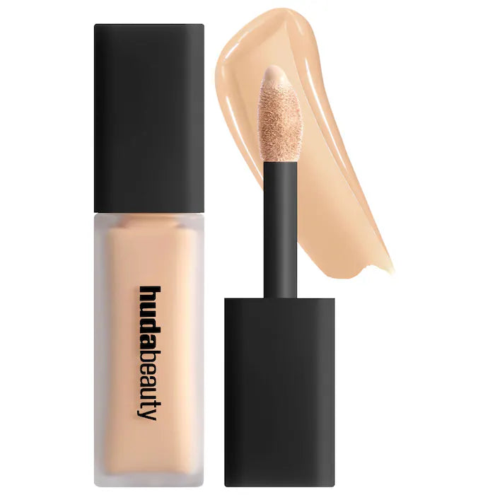 HUDA BEAUTY 
#FauxFilter Matte Buildable Coverage Waterproof Concealer