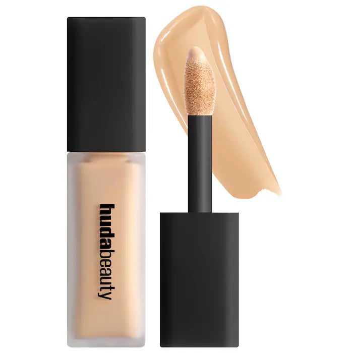 HUDA BEAUTY 
#FauxFilter Matte Buildable Coverage Waterproof Concealer
