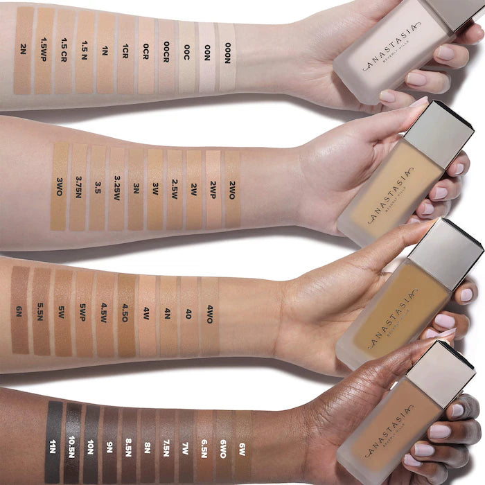 Anastasia Beverly Hills 
Impeccable Blurring Second-Skin Matte Foundation