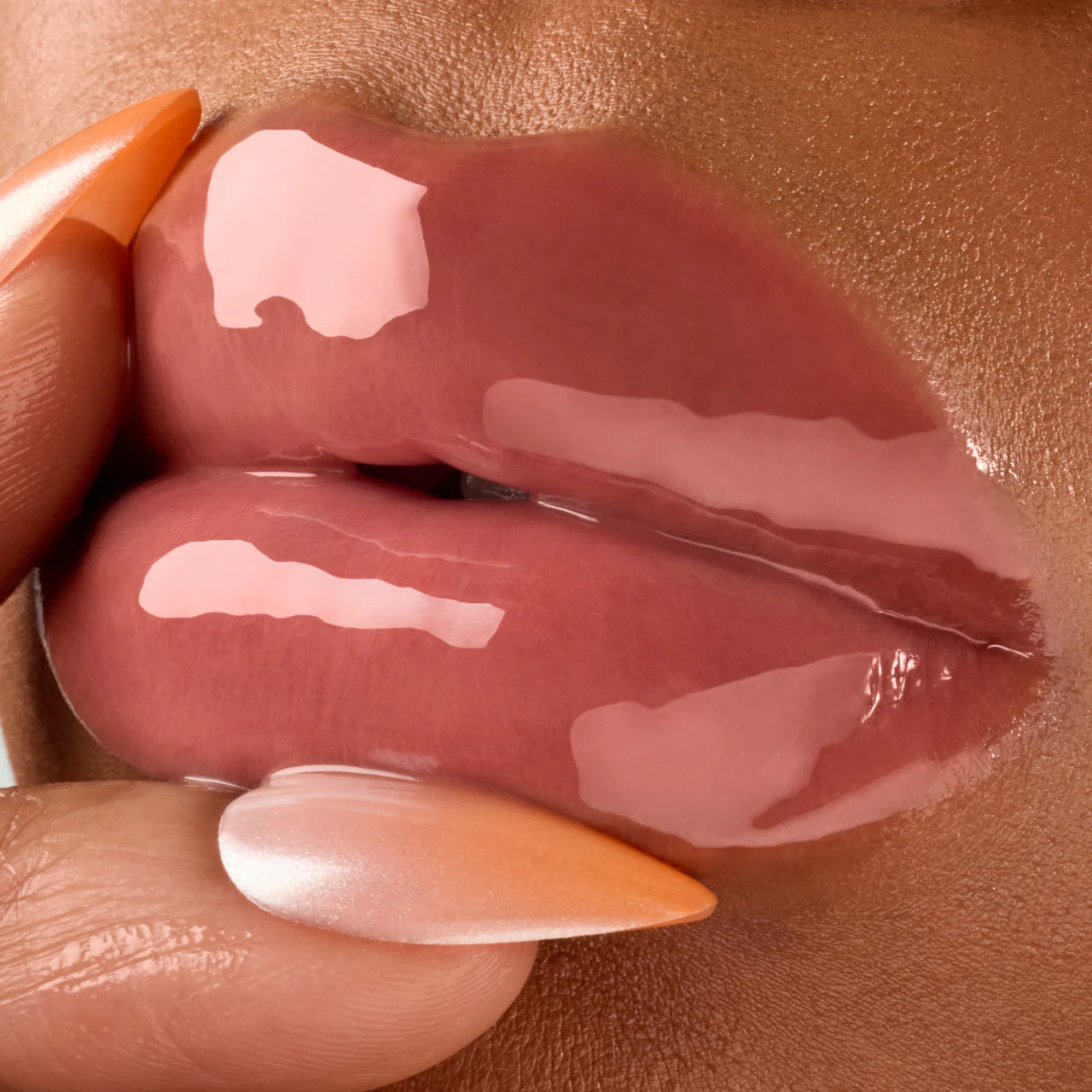 Gisou Honey Infused Hydrating Lip Oil